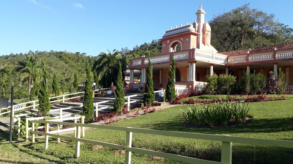 Hare Krishna, o maior templo da América Latina – Turismo por